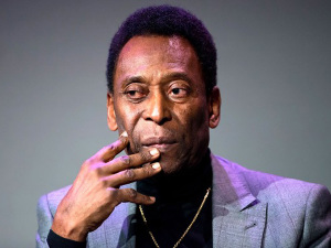 Pelé está sob cuidados especiais por conta de infecção abdominal (Foto: Arquivo)